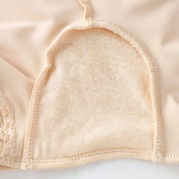 Lacy shapewear – Csipkés alakformáló bugyi slider